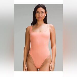 Lululemon Wundermost‎ Ultra-Soft Nulu Square-Neck Sleeveless Bodysuit Size L